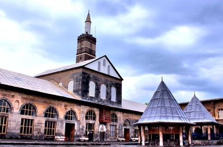 UÇAKLI MARDİN HASANKEYF DİYARBAKIR TURU 2 GECE