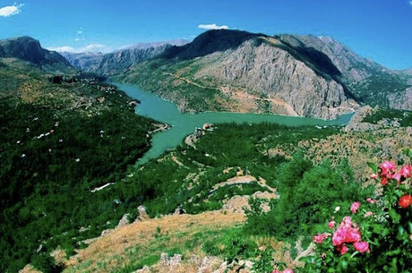 İZMİR ÇIKIŞLI UÇAKLI VANDAN GAPA YOLCULUK TURU 5 GECE