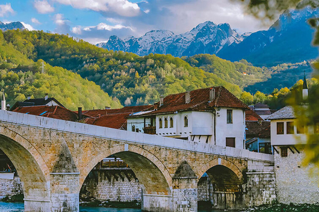 VİZESİZ UÇAKLI BALKAN MASALI TURU TİRAN GİDİŞ - TİRAN DÖNÜŞ (EKSTRA TURLAR DAHİL)